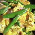 クック8W4H9J☆'s cooksnap of when they made スナップえんどうとハムの卵炒め.