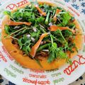 カバゴン's cooksnap of when they made ☺簡単♪スモークサーモンのサラダピザ☺.