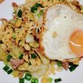 hanemakoo's cooksnap of when they made うまかっちゃんで焼きラーメン.
