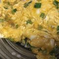 葉月優希's cooksnap of when they made 基本のニラ玉丼.