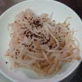 鶏皮坊主's cooksnap of when they made 簡単調理の酢もやし.