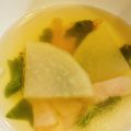 hiromi_ja's cooksnap of when they made ✿大根とベーコンのコンソメスープ✿.