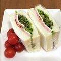 Etsu☆ko's cooksnap of when they made 「最初の一口からハム」のハムサンド.