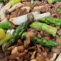あーちゃんバーバ's cooksnap of when they made 牛肉とアスパラのオイスター炒め.