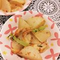 みちばたの花's cooksnap of when they made 大根と竹輪のおかか煮.