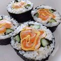 umi☆neco's cooksnap of when they made 雛祭母の日に❀薔薇ロール寿司（細工寿司）.