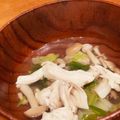 m__a__k__i's cooksnap of when they made 鶏胸肉しっとり☆レタスとセロリのスープ.