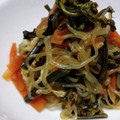 kyootan's cooksnap of when they made ご飯お酒に合う【わらびとお揚げのサッと煮.