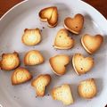 クックLX4Q8N☆'s cooksnap of when they made 粉ミルクだけでクッキー.