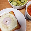 もにゃっこ's cooksnap of when they made 天空の城ラピュタのパズー特製目玉焼きパン.