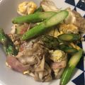 ベティ３'s cooksnap of when they made 超簡単アスパラと舞茸ベーコンのバター炒め.