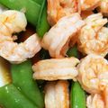 マスカル12's cooksnap of when they made 簡単！プリプリえびとスナップえんどう和え.