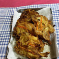 クック49L4Ho☆'s cooksnap of when they made 玉ねぎとしめじのかき揚げ.