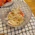 ひろと＾＿＾ママ's cooksnap of when they made 新玉ねぎとかにかまのナムル.