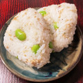 おーぶんおーぶん's cooksnap of when they made 簡単♪しらすと枝豆の梅こんぶ茶混ぜご飯.