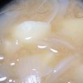 ﾋﾟﾛﾐ♡'s cooksnap of when they made ◎玉ねぎとジャガイモのお味噌汁.