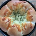 kumoniro's cooksnap of when they made カフェ風＊スキレットちぎりパン.