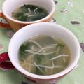 赤い電話's cooksnap of when they made もやしの味覇味噌汁.