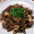 YCHキッチン's cooksnap of when they made 大葉香る牛肉と舞茸のバター醤油ソテー.