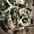 クックNPN3GI☆'s cooksnap of when they made 新玉ねぎとわかめの酢の物 ☆.