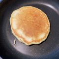 かなず管理栄養士's cooksnap of when they made ふかふか♡強力粉のパンケーキ（イースト）.