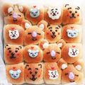 kuma0112's cooksnap of when they made 全粒粉入り手ごねのフワフワちぎりパン.