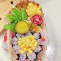 〜みみ〜's cooksnap of when they made 薄焼き玉子で「大人のお花玉子」お弁当に♪.