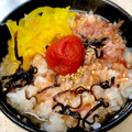あい♪らんど's cooksnap of when they made お湯だけ、塩こんぶおかか梅干のだし茶漬け.