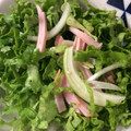 ベティ３'s cooksnap of when they made 61簡単　レタスと玉ねぎ、ハムのサラダ.