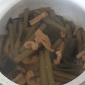 ameうめ's cooksnap of when they made ふきと油揚げの煮物☆.