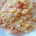 まーく71's cooksnap of when they made 簡単うまいソーセージのパラパラチャーハン.