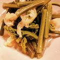 yukksmi's cooksnap of when they made 春の味！わらびと油揚げの煮物.