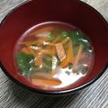 みりん調味料's cooksnap of when they made サニーレタスとベーコンの生姜スープ.