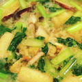 Emihann's cooksnap of when they made 小松菜と油揚げとしめじのお味噌汁.