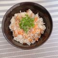 しゅい6's cooksnap of when they made 炊飯器にお任せ！【サバ缶で炊き込みご飯】.