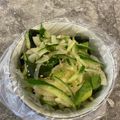 さこあ's cooksnap of when they made キュウリ、アボカド！ワカメの一品.