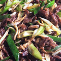 たべたいわん's cooksnap of when they made 白ネギと牛肉のオイスターソース炒め.