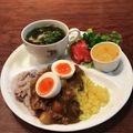 こつゆ514's cooksnap of when they made これは逆？でも楽し〜カレーに2種のご飯！.