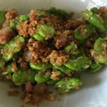 Yokchina's cooksnap of when they made そら豆とパン粉のサクサク炒め.
