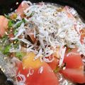 こじま･ジョフロワ's cooksnap of when they made トマトとしらすのサラダ.