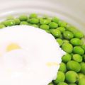 こじま･ジョフロワ's cooksnap of when they made 艶々♪グリーンピースの翡翠煮温玉のせ.