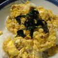 ふっち's cooksnap of when they made 大葉にんにく醤油のツナ玉丼.
