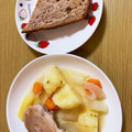 ネコのお姉さん's cooksnap of when they made ++ 簡単！林檎と鶏肉の香菜煮込み ++.