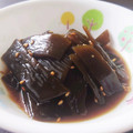 sara_'s cooksnap of when they made 包丁いらず♡茎わかめのごま油炒め.