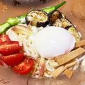 hiyo☆☆'s cooksnap of when they made ごま香る♪茄子と温玉のアレンジそうめん.