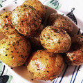 ☆トコ☆'s cooksnap of when they made 超簡単！「新じゃがのまるまる素揚げ」.