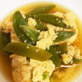 あんぱん22's cooksnap of when they made 絹さやの卵とじ.