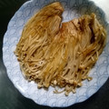 クックGGLXTL☆'s cooksnap of when they made 簡単！えのきだけ～♪ただ焼いただけ～♪.