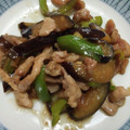 クック6DDPP8☆'s cooksnap of when they made 母直伝！豚肉と茄子とピーマンの甘辛炒め.