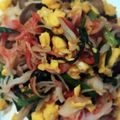 ABOママ☆'s cooksnap of when they made うちのニラ玉はカニカマ入り♪.